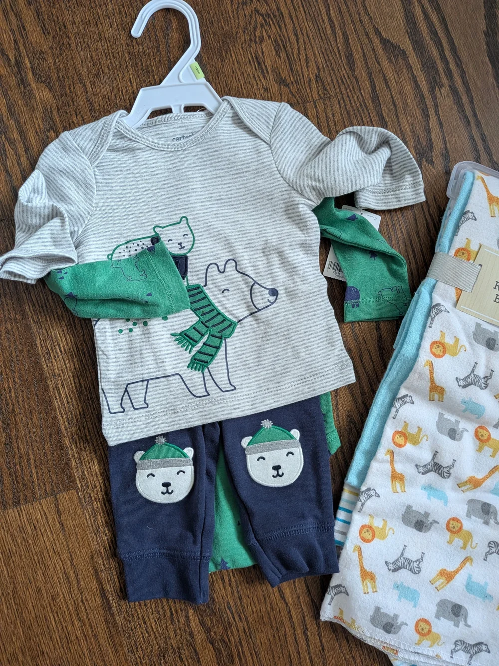 Carter's 3 Piece Outfit And 4 Pack Receiving Blankets